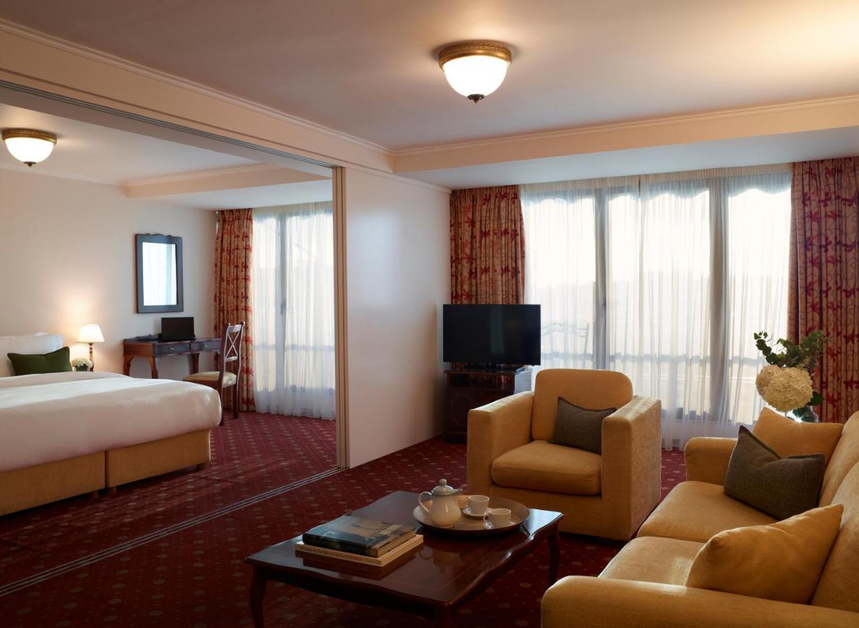 Titania Hotel Atene Esterno foto