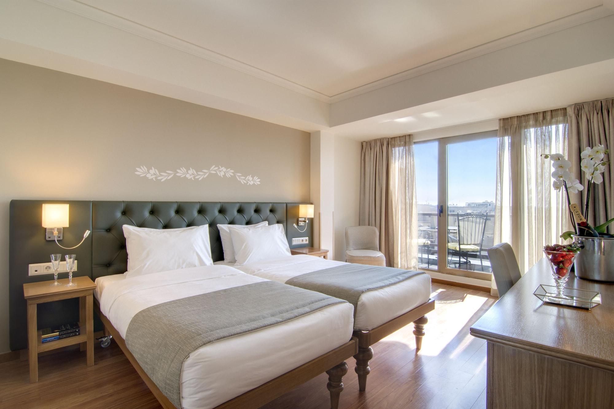 Titania Hotel Atene Esterno foto