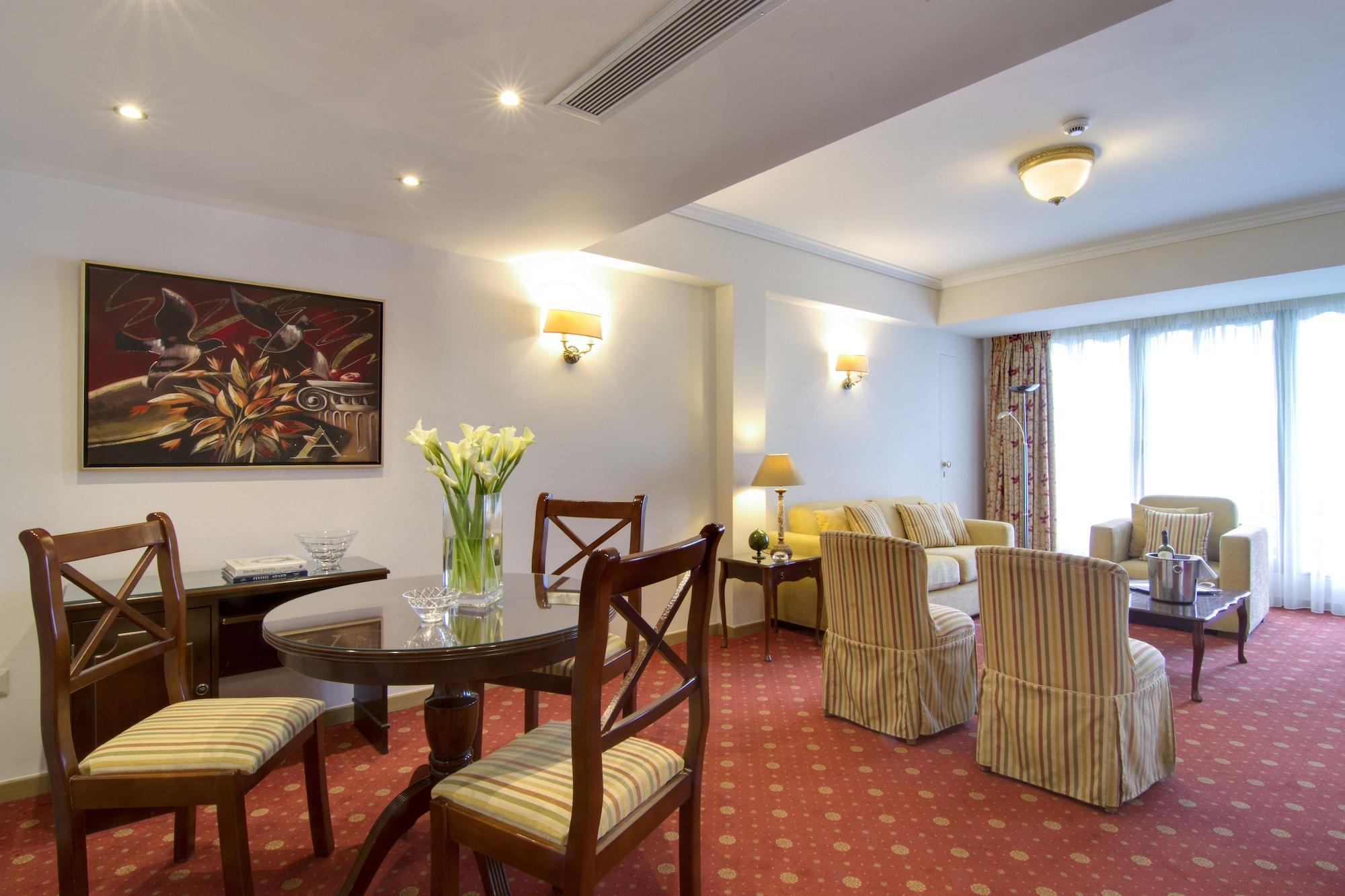 Titania Hotel Atene Esterno foto
