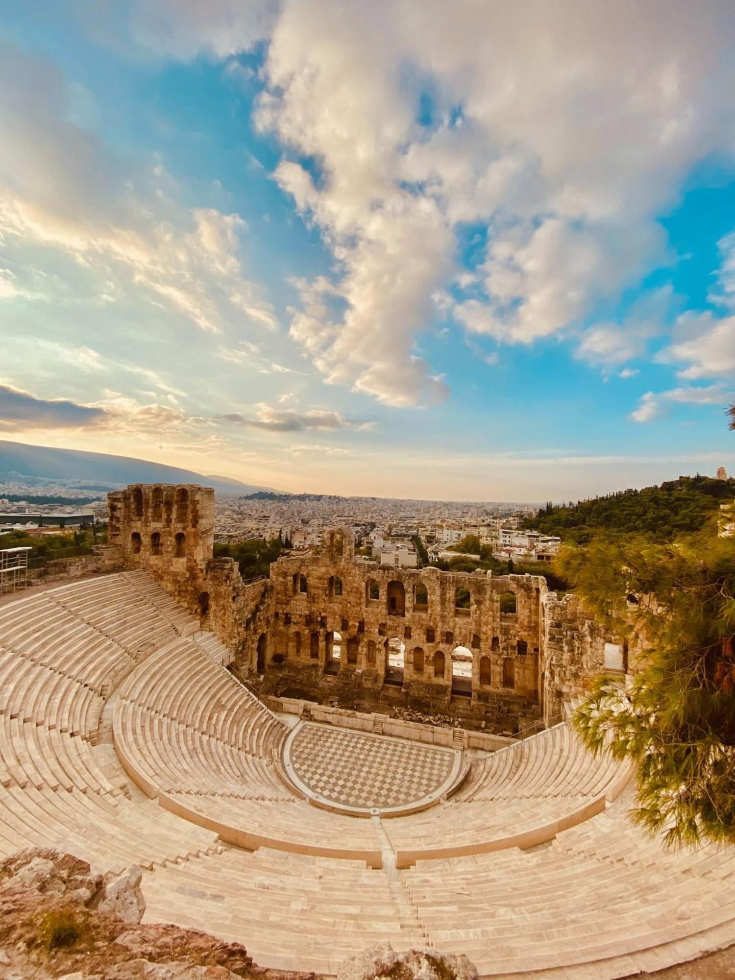 Titania Hotel Atene Esterno foto